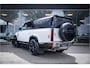 Land Rover Defender 130 3.0 P400 130 X-Dynamic SE 8-p ** Panodak ** Trekhaak ** Meridian ** Treeplanken ** URBAN ** Memory ** 23 inch ** Ventilatie