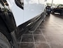 Land Rover Defender 130 3.0 P400 130 X-Dynamic SE 8-p ** Panodak ** Trekhaak ** Meridian ** Treeplanken ** URBAN ** Memory ** 23 inch ** Ventilatie