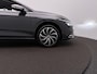 Volkswagen Golf 1.4 eHybrid Style | Camera | Side-Assist | Elek. Stoel | Navi | Stoel/Stuurverwarming |