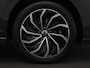 Volkswagen Golf 1.4 eHybrid Style | Camera | Side-Assist | Elek. Stoel | Navi | Stoel/Stuurverwarming |