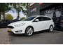 Ford Focus 1.0 Automaat, PDC, Navi, Winter pakket, Airco, Trekhaak, CC