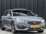 CUPRA Leon Sportstourer 1.4 e-Hybrid 245 | Panoramadak | Camera | Stoelverwarming | Ambiance Interieur | Adaptive Cruise | Stuurverwarming | Keyless | Trekhaak |