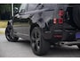 Land Rover Defender 2.0 P400e 110 X-Dynamic HSE Edition|1 Eigenaar|Org NL NAP|Panoramadak|Trekhaak|Luchtvering|CarPlay|Nieuwstaat|Dealer Onderhouden