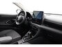 Toyota Yaris 1.5 Hybrid 115 Dynamic | Apple Carplay / Android Auto | Dodehoek detectie | Parkeersensoren voor/achter | Stoel-/stuurverwarming | Adaptive Cruise | Clima | Keyless | Camera | 16 inch