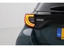 Toyota Yaris 1.5 Hybrid 115 Dynamic | Apple Carplay / Android Auto | Dodehoek detectie | Parkeersensoren voor/achter | Stoel-/stuurverwarming | Adaptive Cruise | Clima | Keyless | Camera | 16 inch