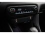 Toyota Yaris 1.5 Hybrid 115 Dynamic | Apple Carplay / Android Auto | Dodehoek detectie | Parkeersensoren voor/achter | Stoel-/stuurverwarming | Adaptive Cruise | Clima | Keyless | Camera | 16 inch