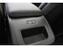 Volvo XC60 T8 Plug-in hybr. AWD Ultra Black Edit. Executive | Actieve Luchtvering met FOUR-C | Extra getint glas achter | Nappa leder met ventilatie | Google Maps Navigatie | Visual Park Assist | Bowers & Wilkins audiosysteem | Massagefunctie voorstoelen | 21" 5-V Spaaks Glossy Black / Diamond Cut velgen met 255/40 R21 banden