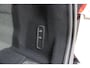 Volvo XC60 T8 Plug-in hybr. AWD Ultra Black Edit. Executive | Actieve Luchtvering met FOUR-C | Extra getint glas achter | Nappa leder met ventilatie | Google Maps Navigatie | Visual Park Assist | Bowers & Wilkins audiosysteem | Massagefunctie voorstoelen | 21" 5-V Spaaks Glossy Black / Diamond Cut velgen met 255/40 R21 banden