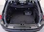 Mercedes-Benz GLC 300e 4MATIC Business Solution AMG | Premium pakket | Panoramaschuifdak | Trekhaak | Night Pakket | Treeplanken | Winterpakket |