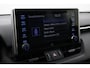 Toyota RAV4 2.5 Hybrid Bi-Tone | Navigatie | Leder | 360 camera | Digitale binnenspiegel | Dodehoek detectie | Stoelverwarming | JBL | Apple Carplay / Android Auto | 18 inch