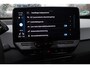 Volkswagen ID.3 Pro 59 kWh 204PK / 150kW, elektrisch verstelbare ErgoActive bestuurdersstoel met geheugen- en massagefunctie, achteruitrijcamera (Rear View), navigatie 19" 'Wellington' LMV, keyless entry, adaptieve cruise control (ACC) met Travel Assist, privacy glas, parkeerassistent (Park Assist), verwarmbare voorstoelen, verwarmbaar multifunctioneel lederen stuurwiel, draadloze telefoonlader, Android Auto & Apple Carplay etc.