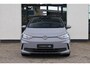Volkswagen ID.3 Pro 59 kWh 204PK / 150kW, elektrisch verstelbare ErgoActive bestuurdersstoel met geheugen- en massagefunctie, achteruitrijcamera (Rear View), navigatie 19" 'Wellington' LMV, keyless entry, adaptieve cruise control (ACC) met Travel Assist, privacy glas, parkeerassistent (Park Assist), verwarmbare voorstoelen, verwarmbaar multifunctioneel lederen stuurwiel, draadloze telefoonlader, Android Auto & Apple Carplay etc.