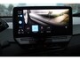 Volkswagen ID.3 Pro 59 kWh 204PK / 150kW, elektrisch verstelbare ErgoActive bestuurdersstoel met geheugen- en massagefunctie, achteruitrijcamera (Rear View), navigatie 19" 'Wellington' LMV, keyless entry, adaptieve cruise control (ACC) met Travel Assist, privacy glas, parkeerassistent (Park Assist), verwarmbare voorstoelen, verwarmbaar multifunctioneel lederen stuurwiel, draadloze telefoonlader, Android Auto & Apple Carplay etc.