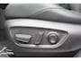 Toyota RAV4 2.5 Plug-in Hybrid AWD Bi-Tone Plus | Rijklaar | Panodak | Navi | JBL | HUD | Leder | Stoel- koeling/verwarming | 360 Camera | Memory