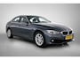 BMW 3-Serie 318i Executive (NAVIGATIE, LED, PDC, CLIMA, STUURBEDIENING, MULTIMEDIA)