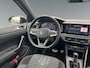 Volkswagen Taigo 1.5 150pk TSI R-Line Black Style Pakket | Panoramadak | Koplampverlichting LED-matrix-led (IQ.LIGHT)