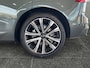 Volvo XC60 T6 Plug-in hybrid AWD Ultra Dark | 21" 5-V Spoke Black Diamond | Luchtvering | Extra getint glas achter