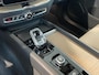 Volvo XC60 T6 Plug-in hybrid AWD Ultra Dark | 21" 5-V Spoke Black Diamond | Luchtvering | Extra getint glas achter