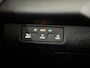 Volkswagen T-Roc 1.5 TSI R-Line Edition Nieuwe model!, Panoramadak, Camera, Iq lights, Navi, Half leder, Stoel/Stuurverwarming, Cruise control adaptief, Sfeerverlichting, Elektrische trekhaak, Elektrische achterklep, Keyless start,