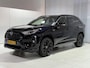 Toyota RAV4 2.5 Hybrid Black Edition NL-Auto | Pano | Trekhaak | Dealer onderhouden | JBL | BSM | Digitale binnenspiegel | 360° Camera