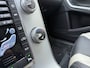 Volvo V60 Cross Country D3 Polar+ | Sport stoelen | Trekhaak | Dealer onderhouden