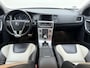 Volvo V60 Cross Country D3 Polar+ | Sport stoelen | Trekhaak | Dealer onderhouden
