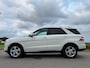Mercedes-Benz ML-klasse 350 Automaat | Schuif-/Kanteldak | Leder | Clima | Stoelverwarming | Navi | 19" Velgen | Cruise | LED |