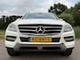 Mercedes-Benz ML-klasse 350 Automaat | Schuif-/Kanteldak | Leder | Clima | Stoelverwarming | Navi | 19" Velgen | Cruise | LED |