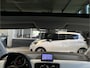 Volkswagen Up! 1.0 high up! Automaat | Navigatie | Panorama | Airco | Lederen bekleding |