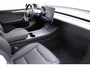 Tesla Model Y RWD 58 kWh | SOH 93,7% | afneembare trekhaak | Autopilot | Panoramadak | Camera 360 | Nederlandse Auto