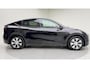 Tesla Model Y RWD 58 kWh | afneembare trekhaak | Autopilot | Panoramadak | Camera 360 | Nederlandse Auto