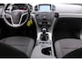 Opel Insignia 1.6 T Edition | afn. tekhaak | climate control | pdc v/a | navigatie | cruise control | bluetooth telefoon | radio cd | dealer onderhouden