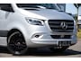 Mercedes-Benz Sprinter 319 V6 3.0 CDI L2H1 PB Edition 360 Camera, Adaptieve Cruise, Carplay, 3500kg Trekhaak, LED, 10,5'' Mbux, Sensoren, Leder, Stoelverwarming, Uniek!