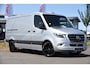 Mercedes-Benz Sprinter 319 V6 3.0 CDI L2H1 PB Edition 360 Camera, Adaptieve Cruise, Carplay, 3500kg Trekhaak, LED, 10,5'' Mbux, Sensoren, Leder, Stoelverwarming, Uniek!