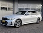 BMW 3-Serie Touring 320e, M-sport, Trekhaak, Panoramadak, Volleder! LED koplampen!