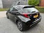 Toyota Yaris 1.5 Hybrid Style - NAP - LED - Carplay - Stoelverwarming - Dealer onderhouden