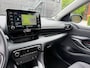Toyota Yaris 1.5 Hybrid Style - NAP - LED - Carplay - Stoelverwarming - Dealer onderhouden