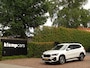 BMW X1 sDrive18i | Handbak | Uniek | PearlWeiss | Leer | Nav | All-black! | Privacy glass