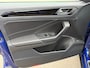 Volkswagen T-Roc 1.5 TSI 150pk DSG R-Line | Trekhaak | Camera | Keyless | Elek. Achterklep | Dode hoek | Rijklaar incl. 1 jaar Bovag garantie