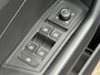 Volkswagen T-Roc 1.5 TSI 150pk DSG R-Line | Trekhaak | Camera | Keyless | Elek. Achterklep | Dode hoek | Rijklaar incl. 1 jaar Bovag garantie