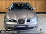 SEAT Ibiza 1.4-16V Sensation. Climatronic. Cruise-control. 36000 KM !! Van tweede eigenaar met NAP.