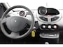 Renault Twingo 1.2-16V Dynamique met airco en cruise control en nieuwe APK bij aflevering