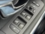 Volvo V40 1.6 T4 MOMENTUM | NL-AUTO! | DEALER OH! | NAVI!