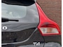 Volvo V40 1.6 T4 MOMENTUM | NL-AUTO! | DEALER OH! | NAVI!