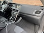 Volvo V40 1.6 T4 MOMENTUM | NL-AUTO! | DEALER OH! | NAVI!