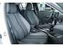 Peugeot 208 1.2 Hybrid 110 e-DCS6 Allure | Cruise Control | 360 Camera | Navigatie | Carplay | Climate | LED | Dodehoekbewaking