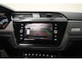 Volkswagen Touran 1.5 TSI Highline Business [ Adapt.cruise Camera Navi Trekhaak ]