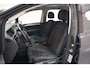 Volkswagen Touran 1.5 TSI Highline Business [ Adapt.cruise Camera Navi Trekhaak ]