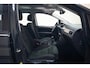 Volkswagen Touran 1.5 TSI Highline Business [ Adapt.cruise Camera Navi Trekhaak ]