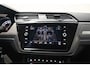 Volkswagen Touran 1.5 TSI Highline Business [ Adapt.cruise Camera Navi Trekhaak ]